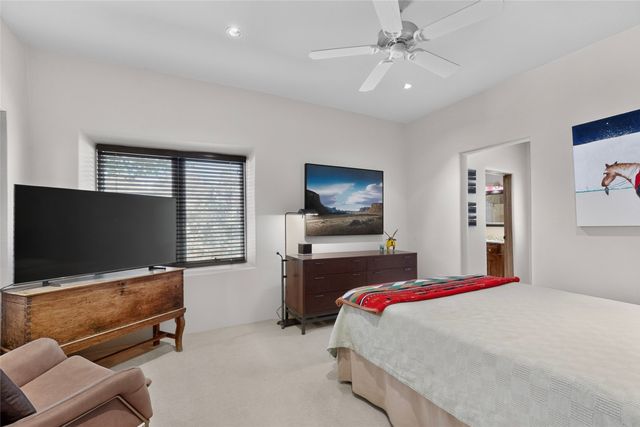 15 Vista La Esperanza, Santa Fe, NM 87506