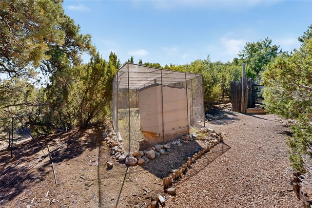 15 Vista La Esperanza, Santa Fe, NM 87506