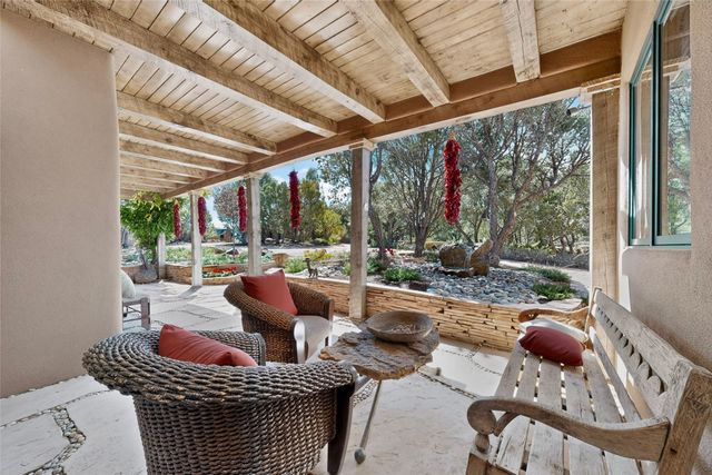 15 Vista La Esperanza, Santa Fe, NM 87506