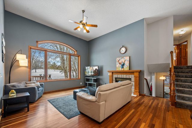 10230 60th St Ln N, Stillwater, MN 55082