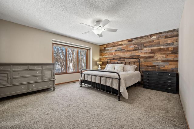 10230 60th St Ln N, Stillwater, MN 55082