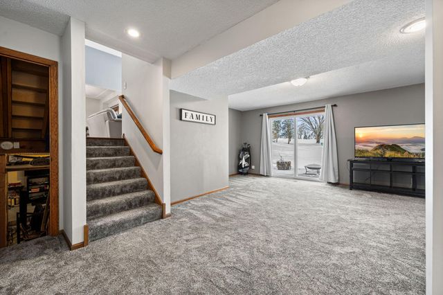 10230 60th St Ln N, Stillwater, MN 55082