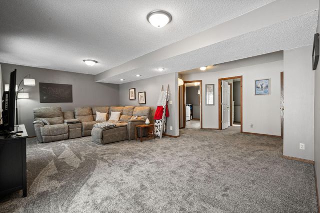 10230 60th St Ln N, Stillwater, MN 55082