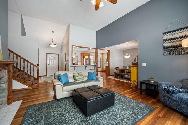 10230 60th St Ln N, Stillwater, MN 55082