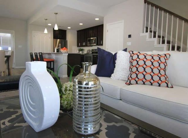 718 Tinton Falls LN, Pflugerville, TX 78660