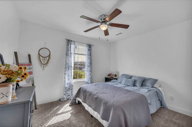 200 Texas Avenue, Oak Grove, KY 42262