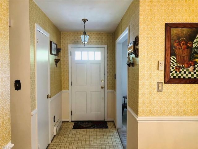 552 Crown CRES, Chesapeake, VA 23325