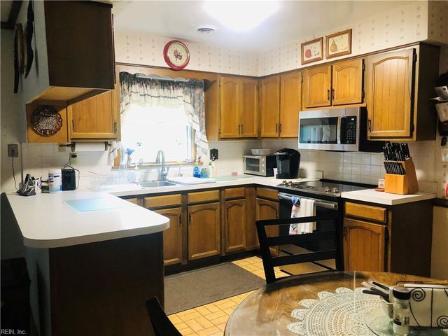 552 Crown CRES, Chesapeake, VA 23325