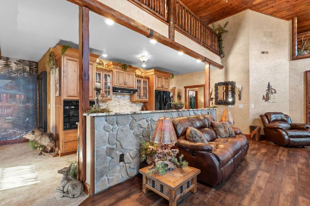 795 Watson Road, Branson, MO 65616