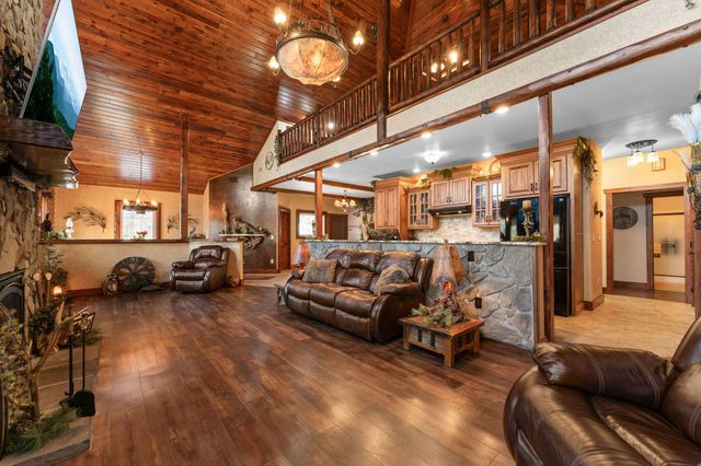 795 Watson Road, Branson, MO 65616