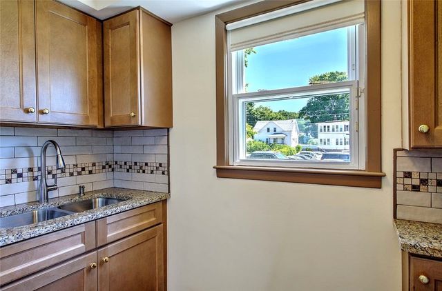 9 Custer Avenue, Johnston, RI 02919