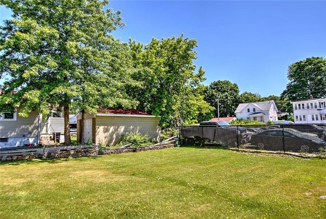 9 Custer Avenue, Johnston, RI 02919