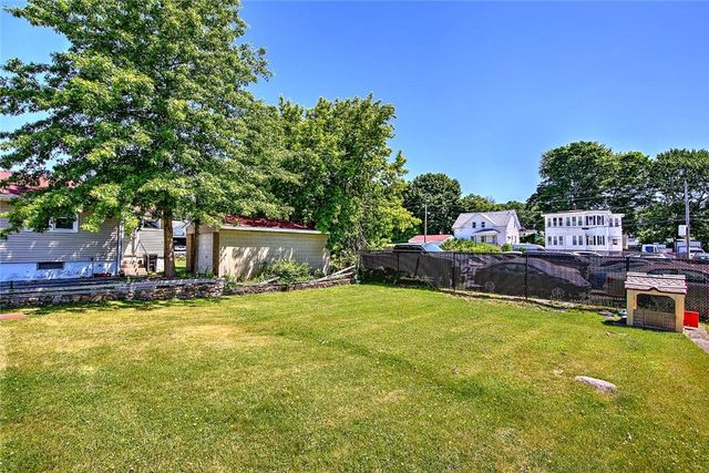 9 Custer Avenue, Johnston, RI 02919