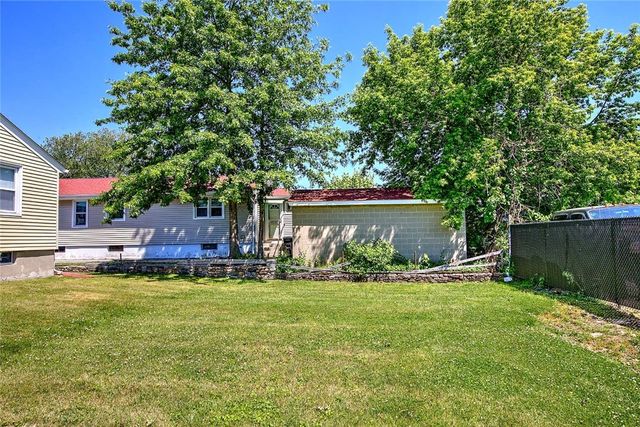 9 Custer Avenue, Johnston, RI 02919