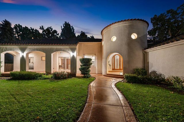 6681 Riverside Drive, Redding, CA 96001