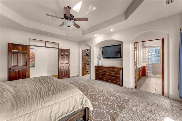 6681 Riverside Drive, Redding, CA 96001