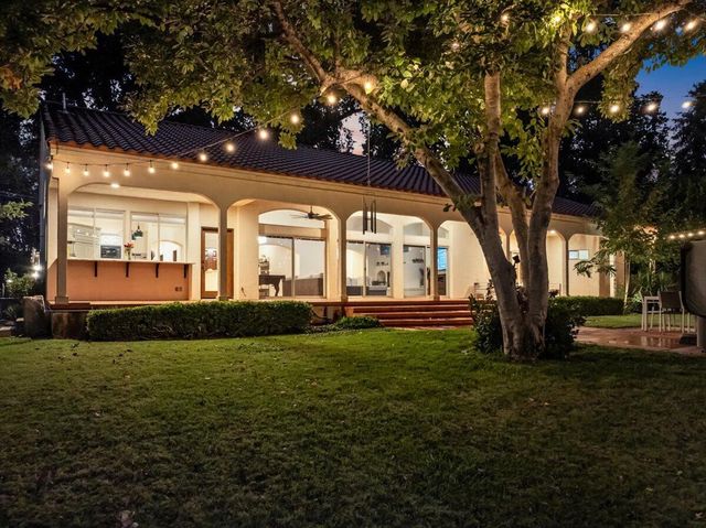 6681 Riverside Drive, Redding, CA 96001