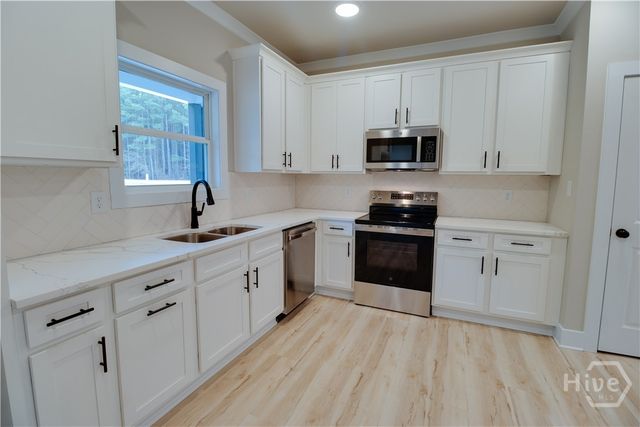 1198 Sunset Cove, Tignall, GA 30668