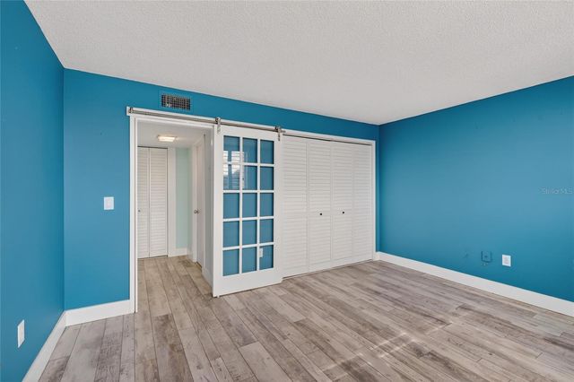 7465 BAY ISLAND DRIVE S 217, South Pasadena, FL 33707