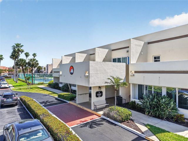 7465 BAY ISLAND DRIVE S 217, South Pasadena, FL 33707