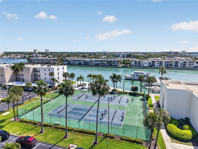 7465 BAY ISLAND DRIVE S 217, South Pasadena, FL 33707