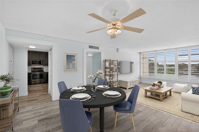 7465 BAY ISLAND DRIVE S 217, South Pasadena, FL 33707