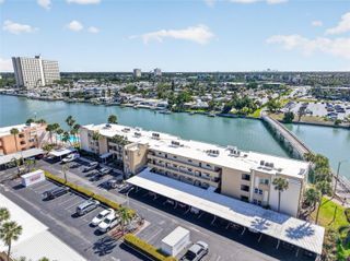 7465 BAY ISLAND DRIVE S 217, South Pasadena, FL 33707