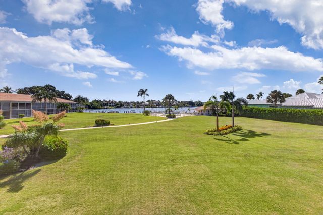 478 Tequesta Drive 204, Tequesta, FL 33469