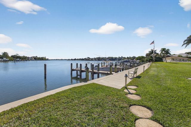 478 Tequesta Drive 204, Tequesta, FL 33469