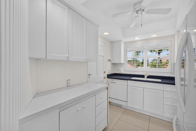 478 Tequesta Drive 204, Tequesta, FL 33469