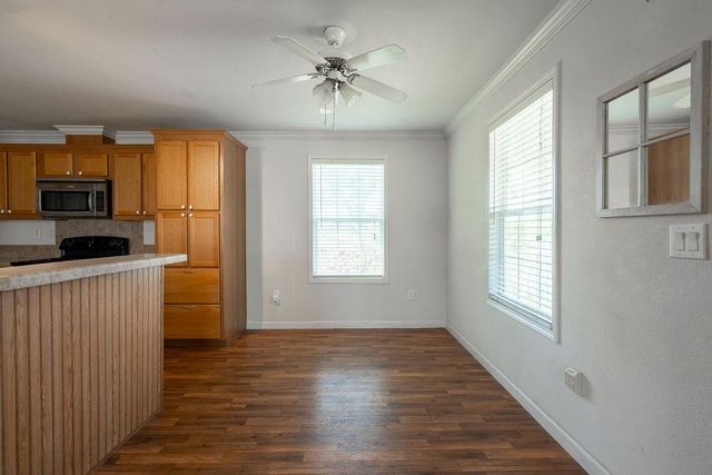 635 8th Street, Dickinson, TX 77539