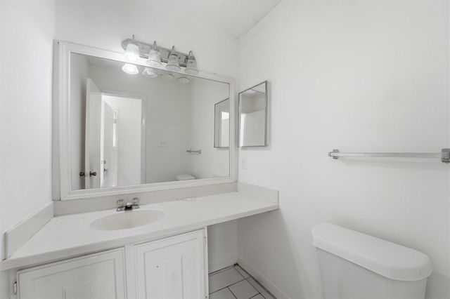 78 W Park West Drive, Houston, TX 77072