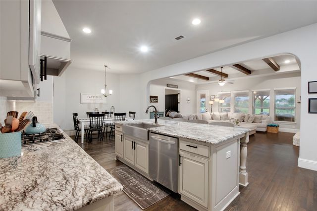 700 Britton Place, Heath, TX 75032