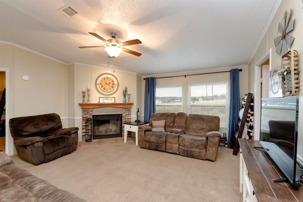 174 Denton Heights Lane, Weatherford, TX 76085 — photo 4