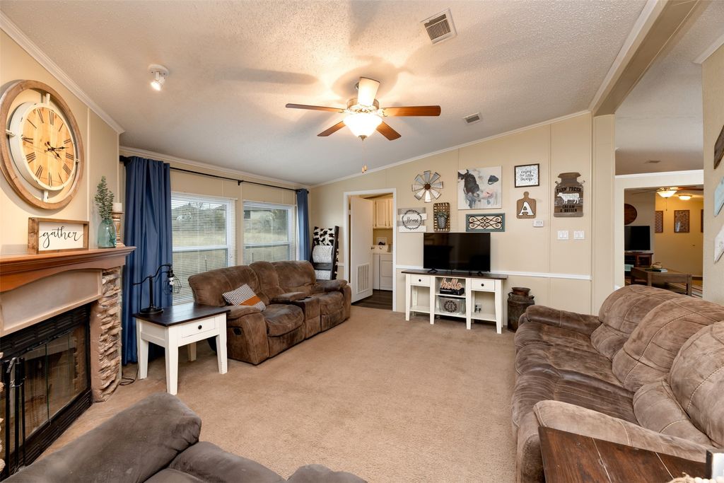 174 Denton Heights Lane, Weatherford, TX 76085 — photo 5