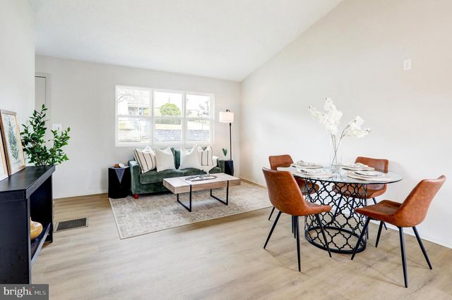 2900 BUTLER ST, Harrisburg, PA 17103