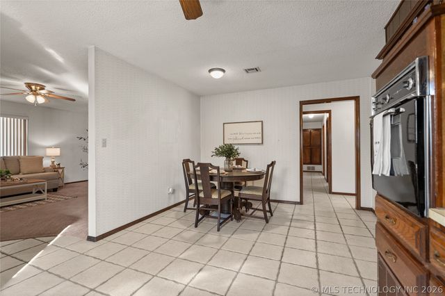 3133 Woodside, Ardmore, OK 73401