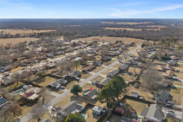 3133 Woodside, Ardmore, OK 73401