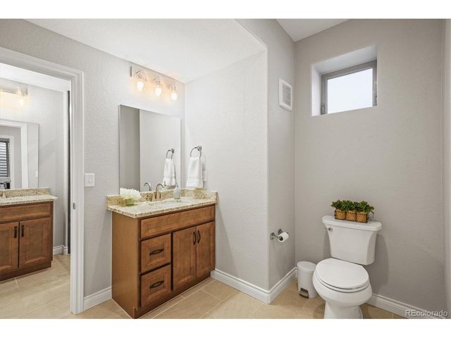 1240 Kenosha Dr, Larkspur, CO 80118