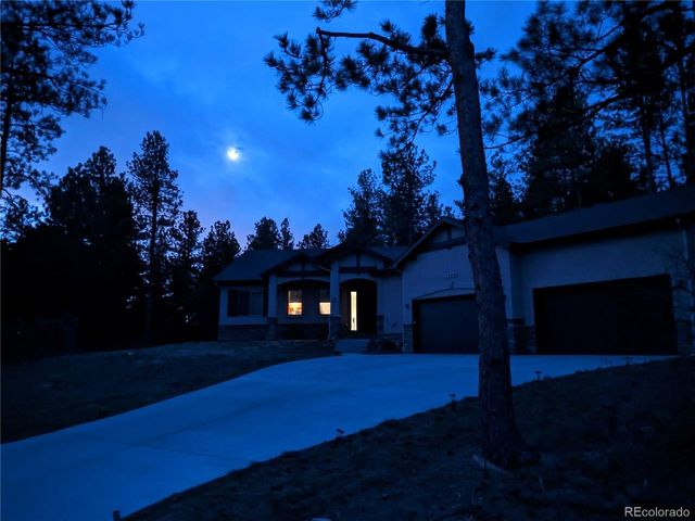 1240 Kenosha Dr, Larkspur, CO 80118