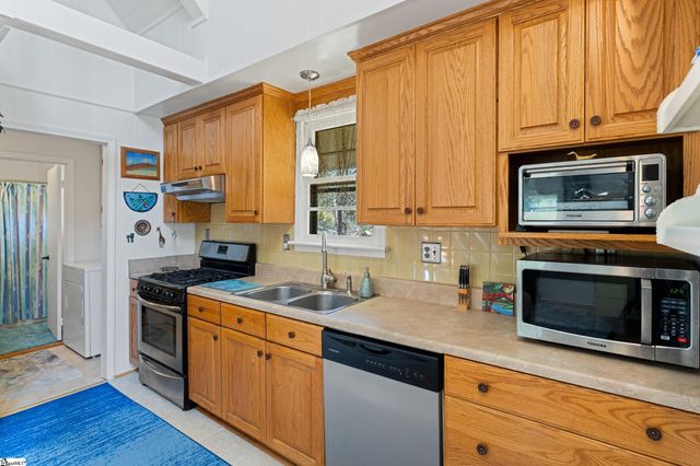 419 Bert Drive, Greer, SC 29651