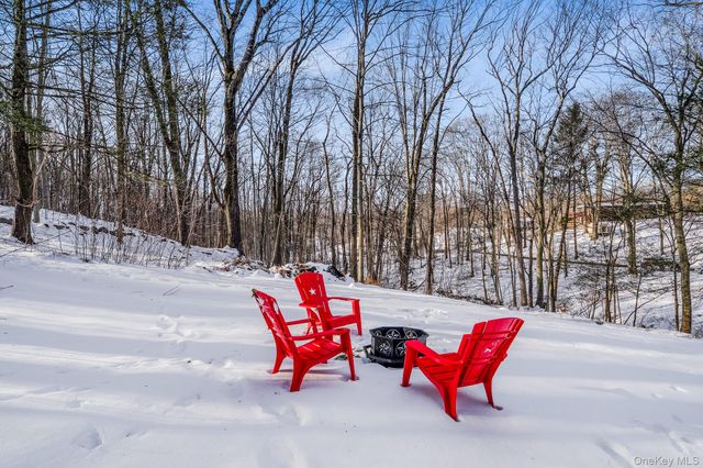 7 Ethan Drive, Garrison, NY 10524