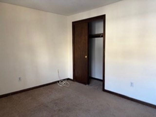 163 Long Pond Dr 163, Dracut, MA 01826