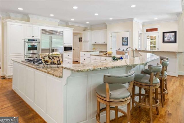 795 Aran Drive, Roswell, GA 30076