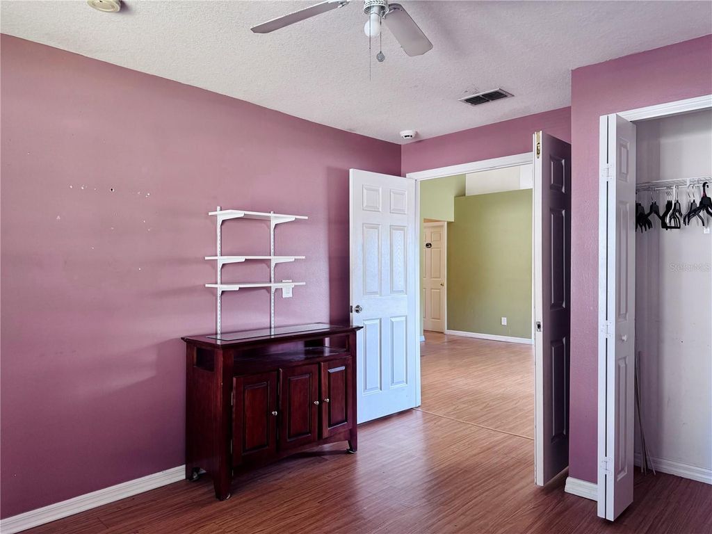 Image 28 of property listing at 343 LYTTON CIRCLE, Orlando, FL 32824