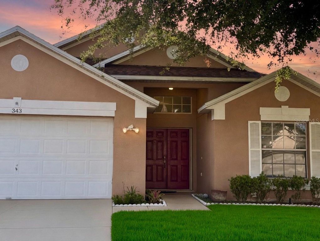 Image 4 of property listing at 343 LYTTON CIRCLE, Orlando, FL 32824