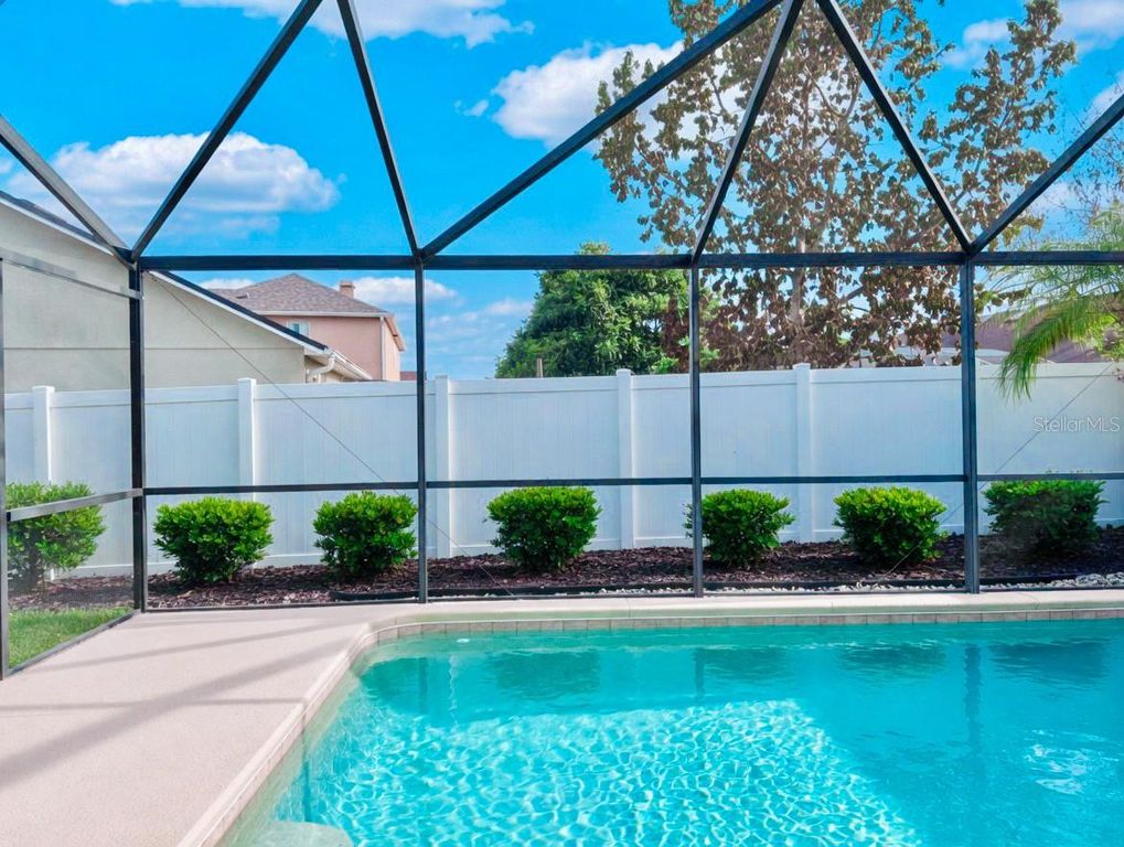 Image 54 of property listing at 343 LYTTON CIRCLE, Orlando, FL 32824