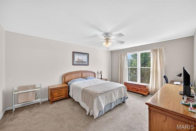 14734 Ladue Bluffs Crossing Drive, Chesterfield, MO 63017