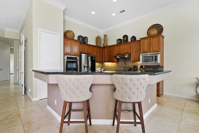 54048 Riviera, La Quinta, CA 92253