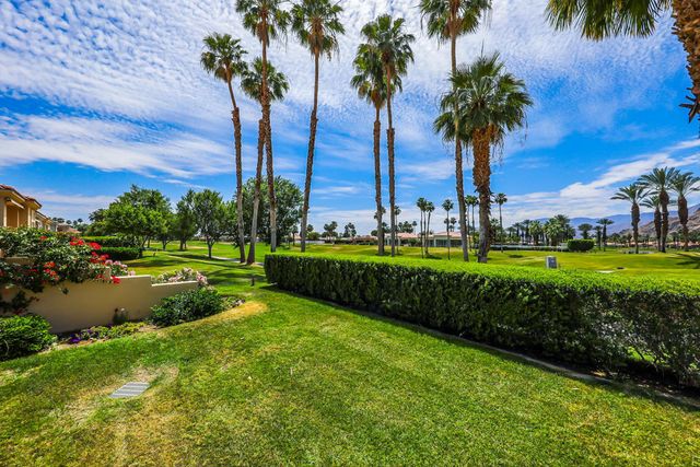54048 Riviera, La Quinta, CA 92253